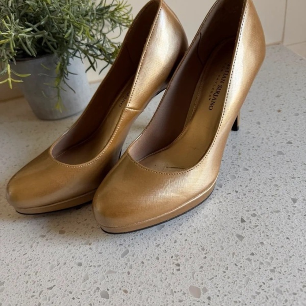 Gold Leather Stiletto Pumps - Women